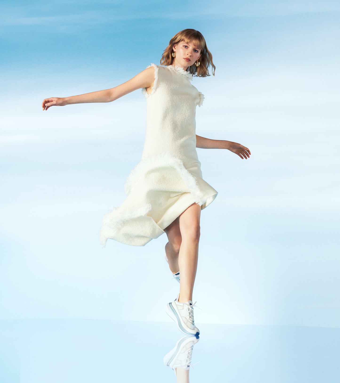 W32909:OPTIC WHITE /  MICRO CHIP / SKYWAY